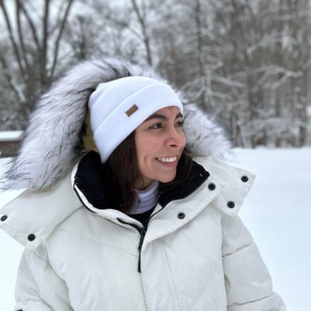 Meet your Posher, Angela